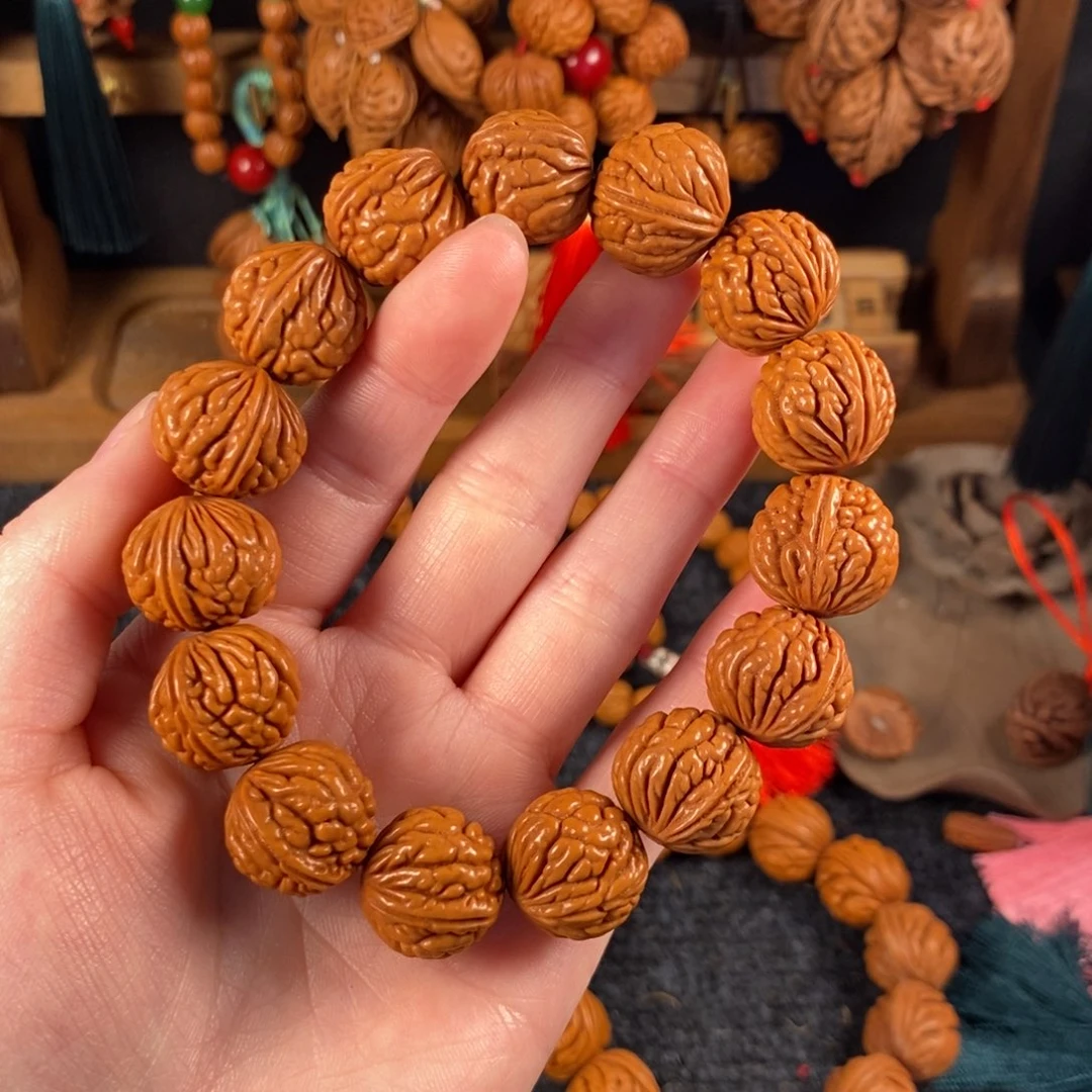 吊坠桃核桃枭手串