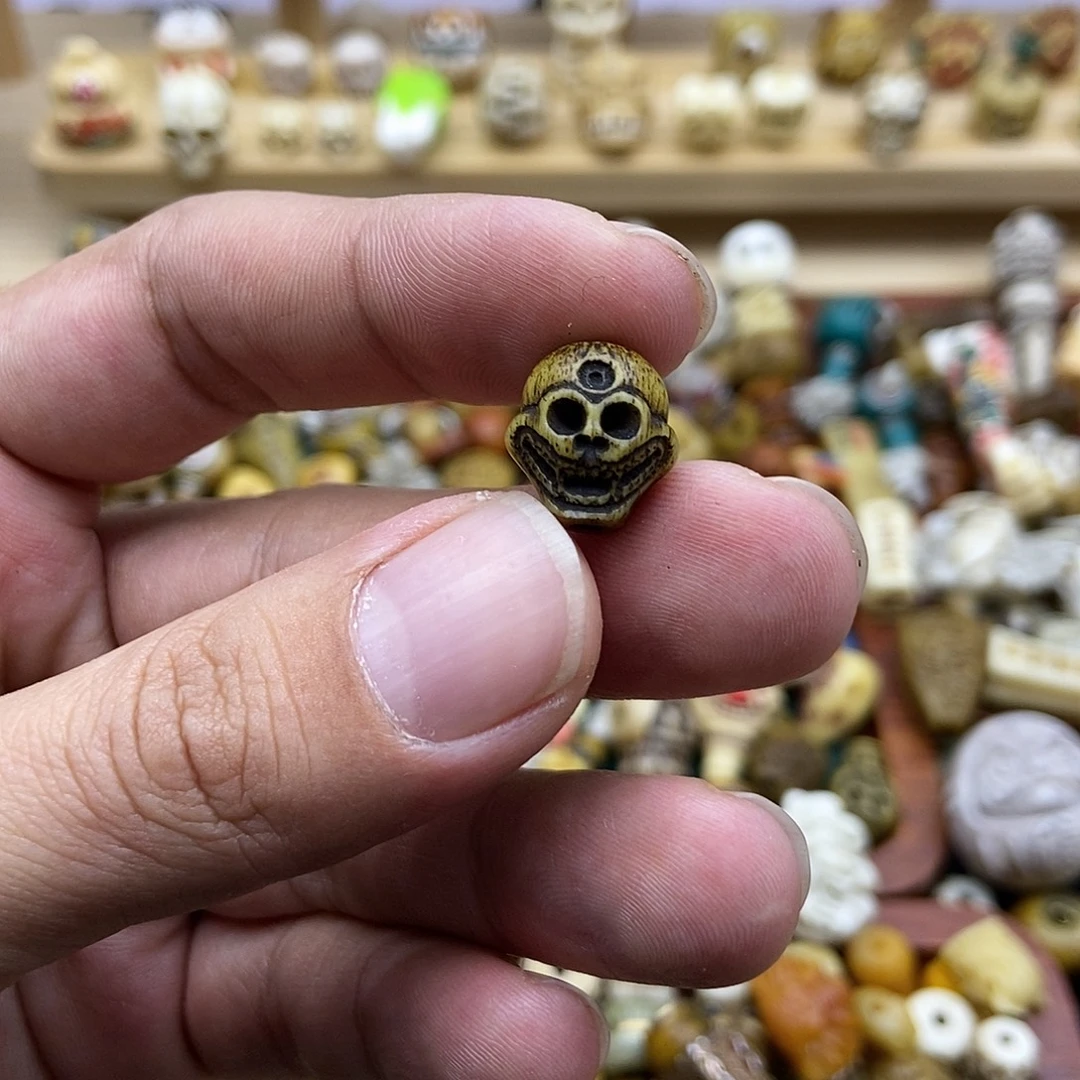 其他驼骨12毫米妖猴配饰背云