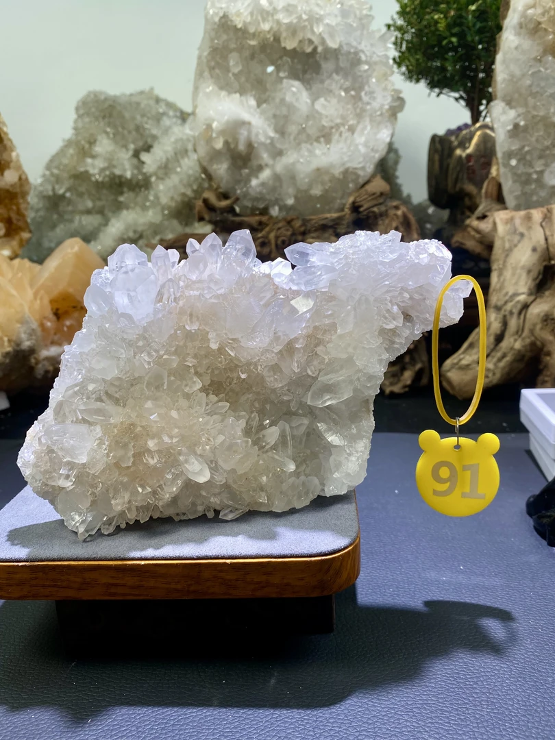 白水晶簇矿标摆件办公室玄关桌面造景创意摆件家装摆件茶道精美