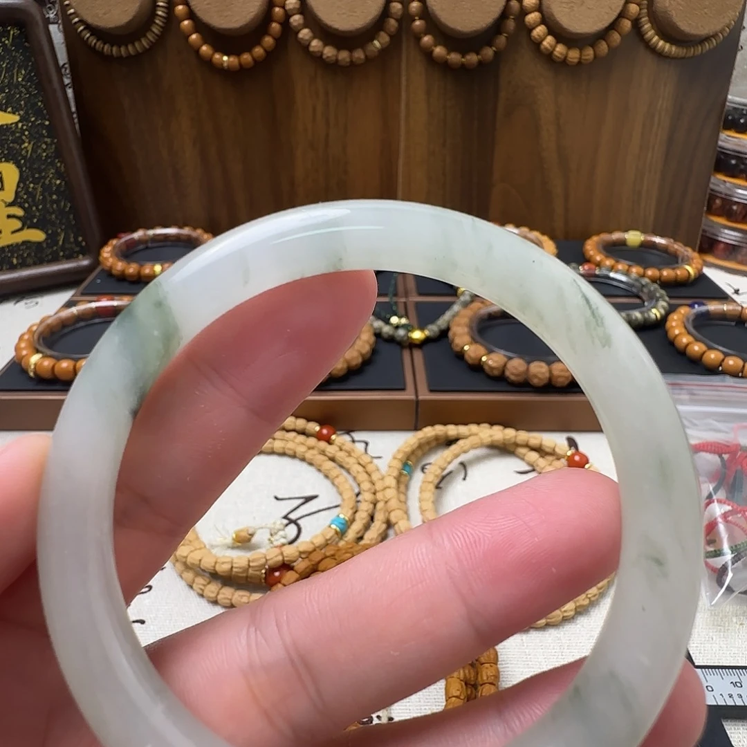 非金属无精品玉翠手镯