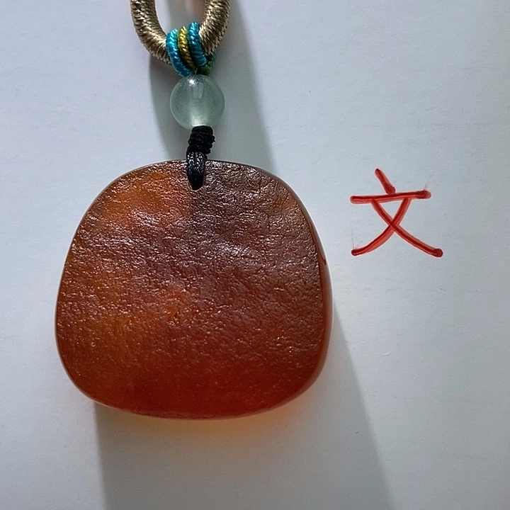琥珀未镶嵌珠宝奇石36