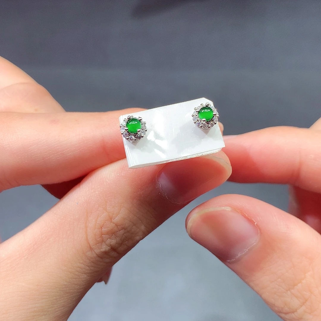 翡翠戒指未镶嵌翡翠