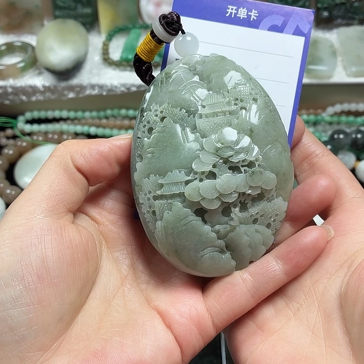 独山玉未镶嵌吊坠