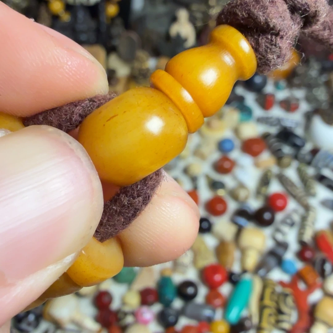 ？***！琉璃项链三通如图