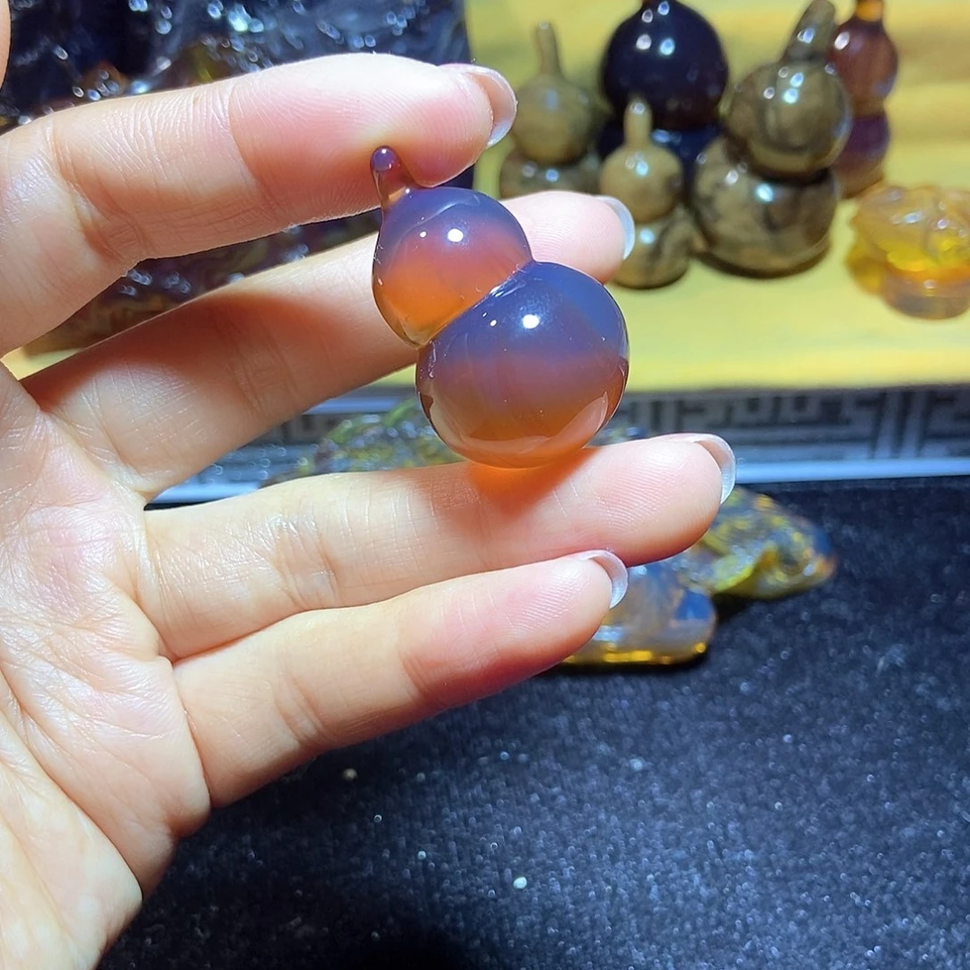 未镶嵌颈饰琥珀缅甸天然琥珀