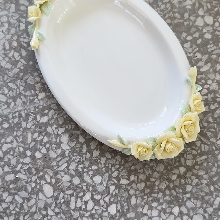 雨***停微瑕气孔捏花盘咖啡杯碟