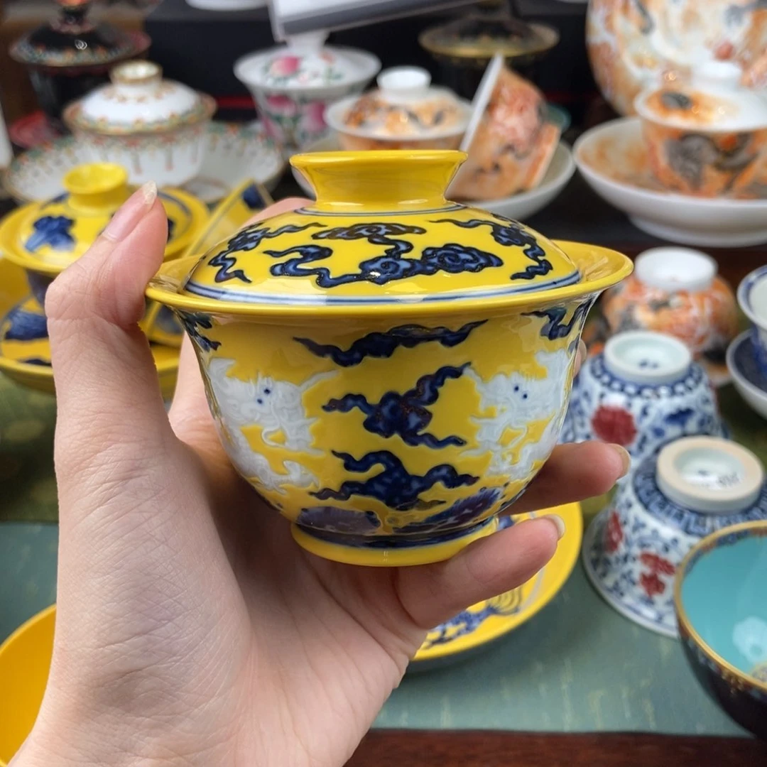陶瓷的设计师是一个人的生活