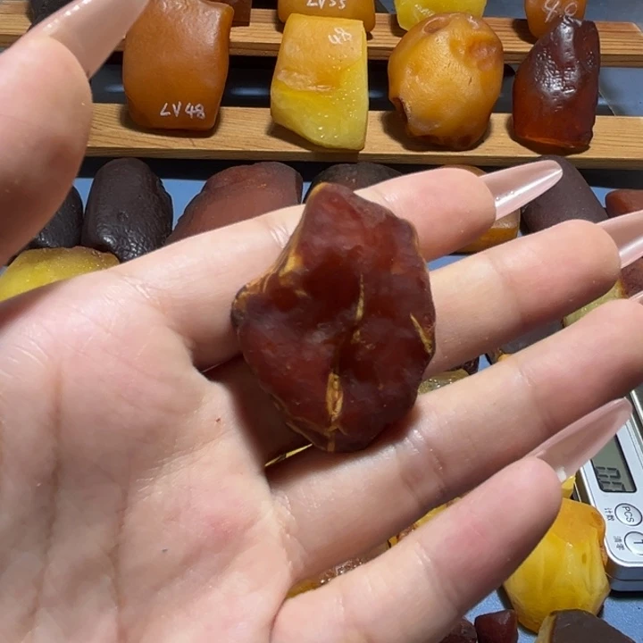 定制琥珀波罗的海琥珀