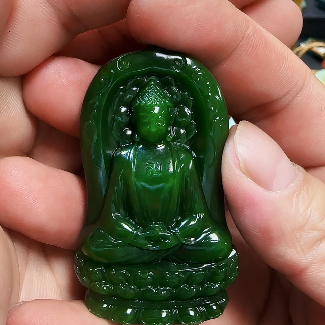 边***缘和田玉（碧玉）未镶嵌挂件