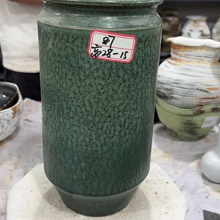 摆件高28，口15，无孔