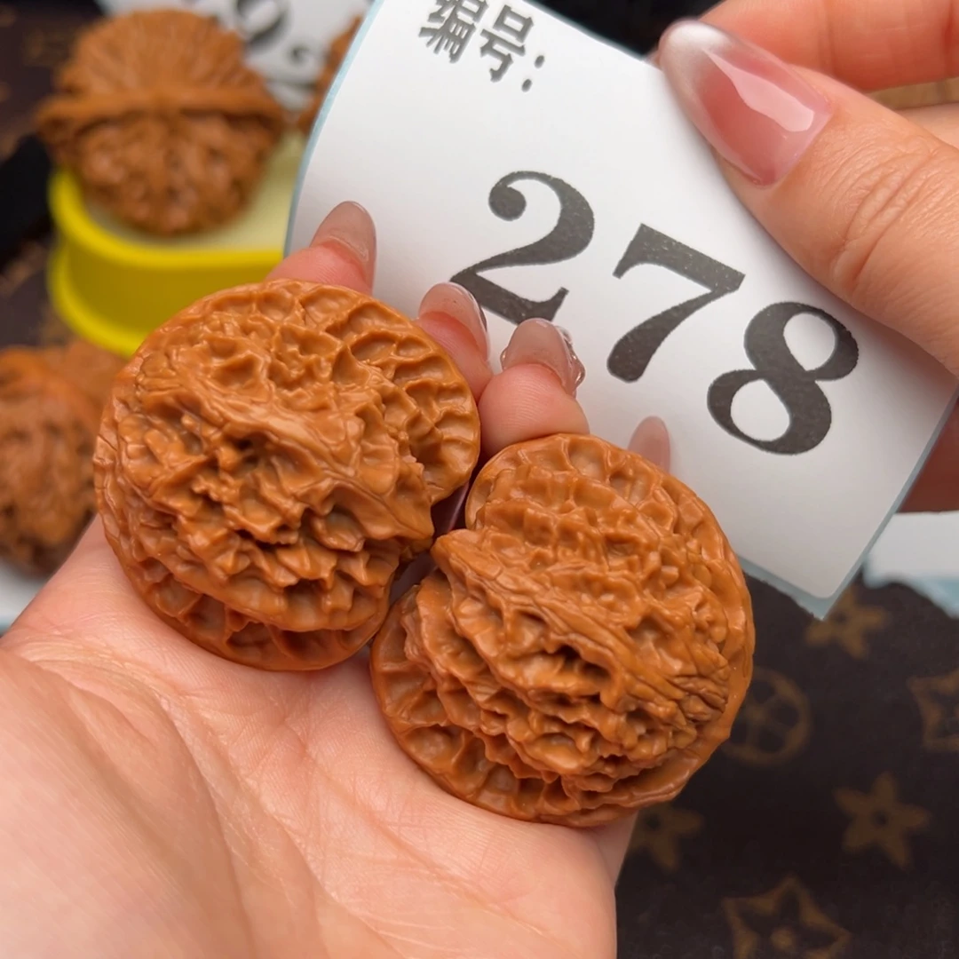 文玩核桃把件4.2苹果278