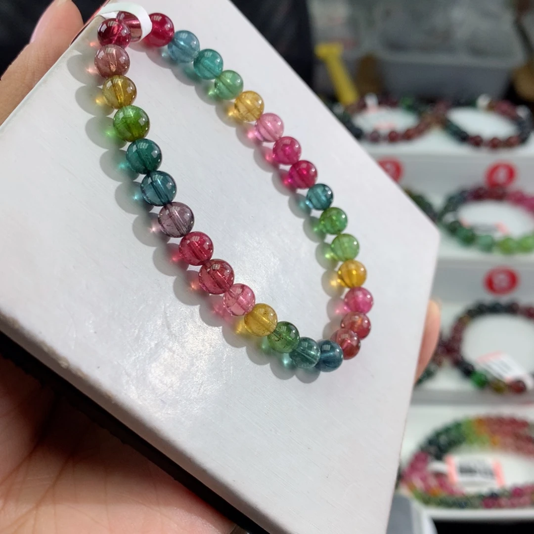手链碧玺未镶嵌     6mm。