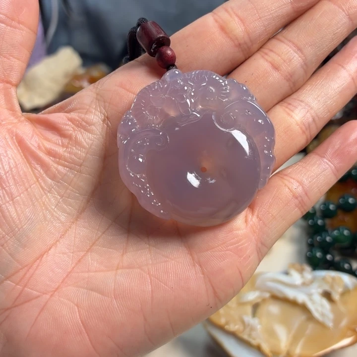 未镶嵌颈饰玛瑙/玉髓