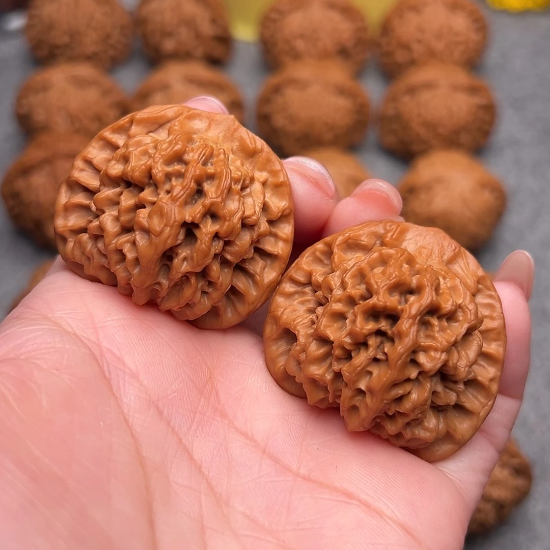 把件文玩核桃精品野生秦闷狮子头41全品毕业款