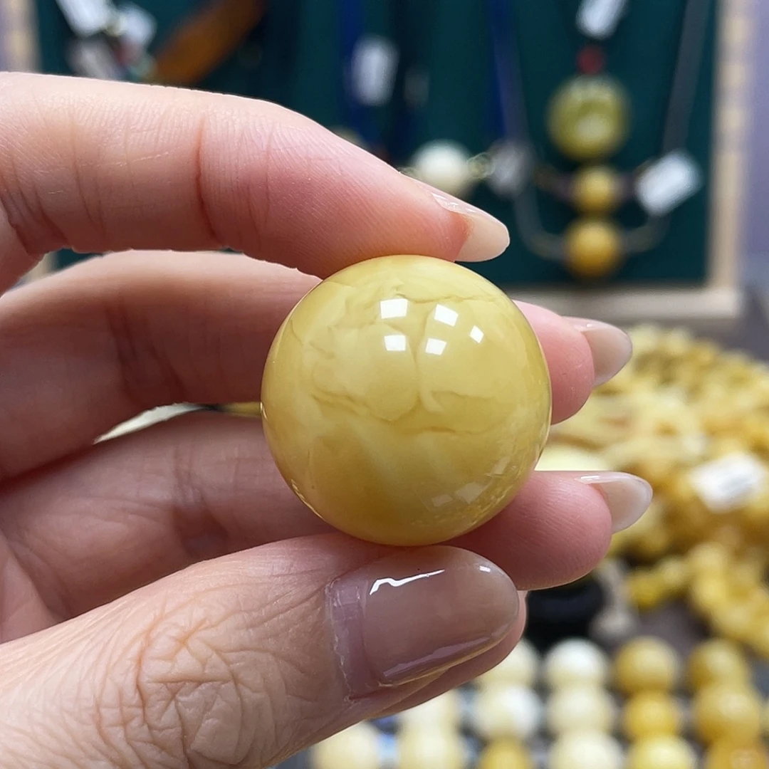 微***8裸石蜜蜡未镶嵌23.6mm
