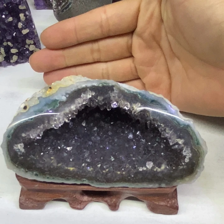 金***义未镶嵌紫晶大型摆件（非配饰）小潘