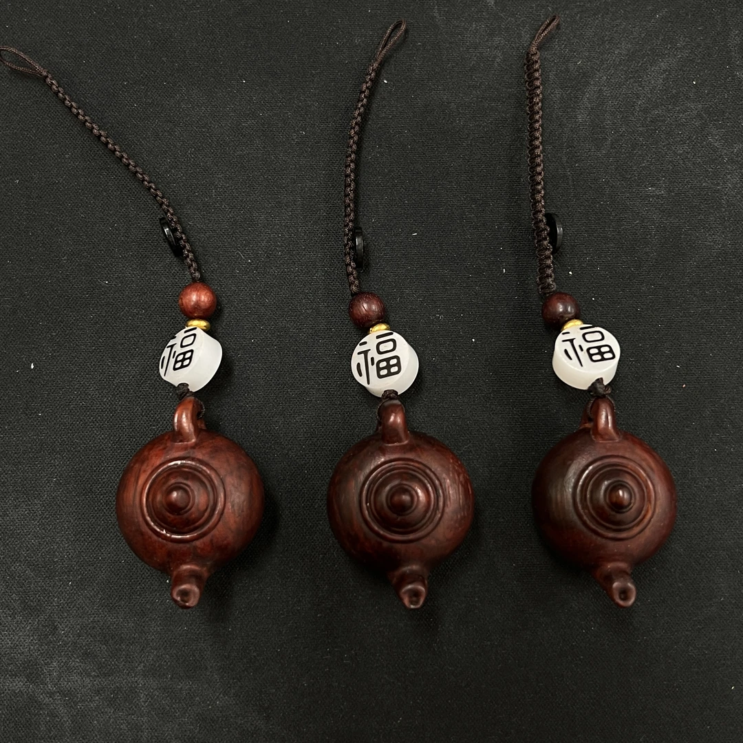 紫檀把把壶挂件*（多样性发一件）