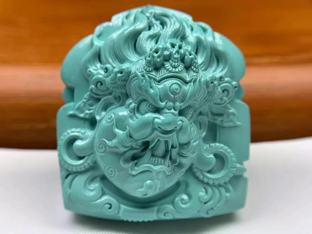湖北十堰天然原矿绿松石大黑天牌子雕刻件吊坠高品质玉化料