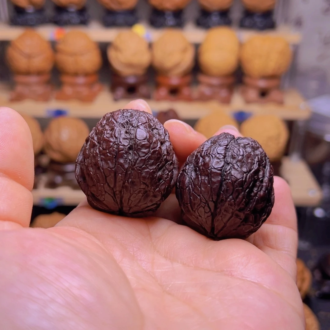 文玩核桃把件48w七彩龟甲元宝40尺