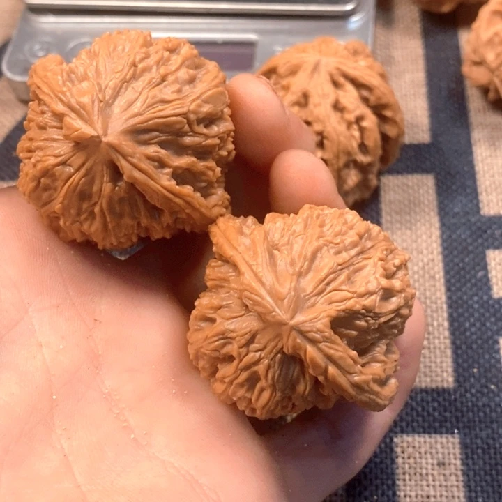 吊坠文玩核桃全品南疆