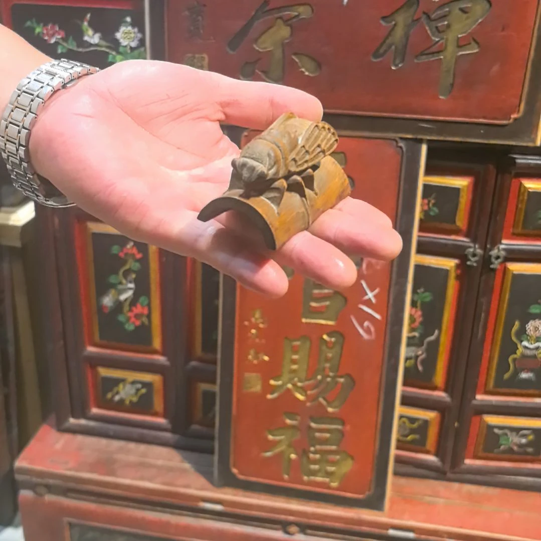 双***羽有机玻璃花板装饰搭配