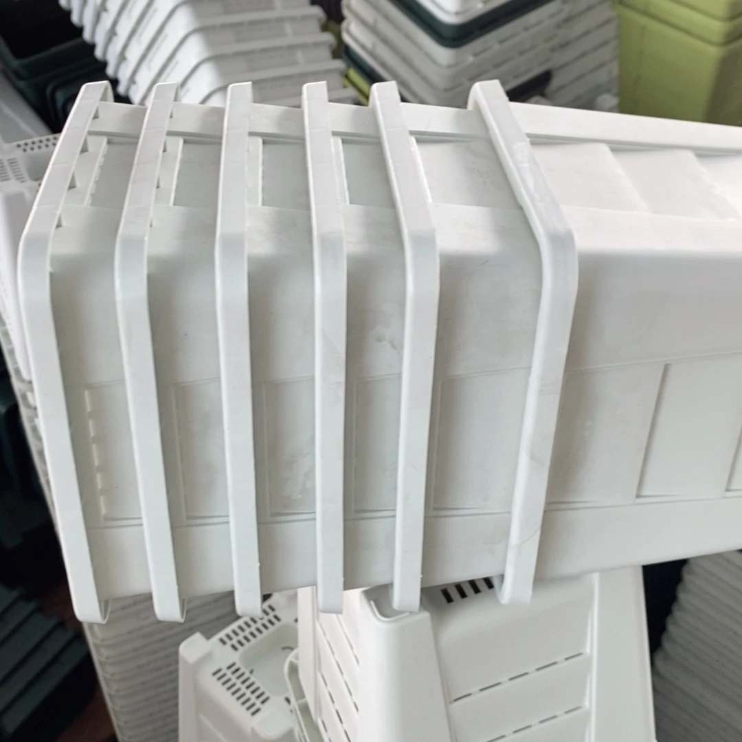 树脂1加6个16口奶白方无托