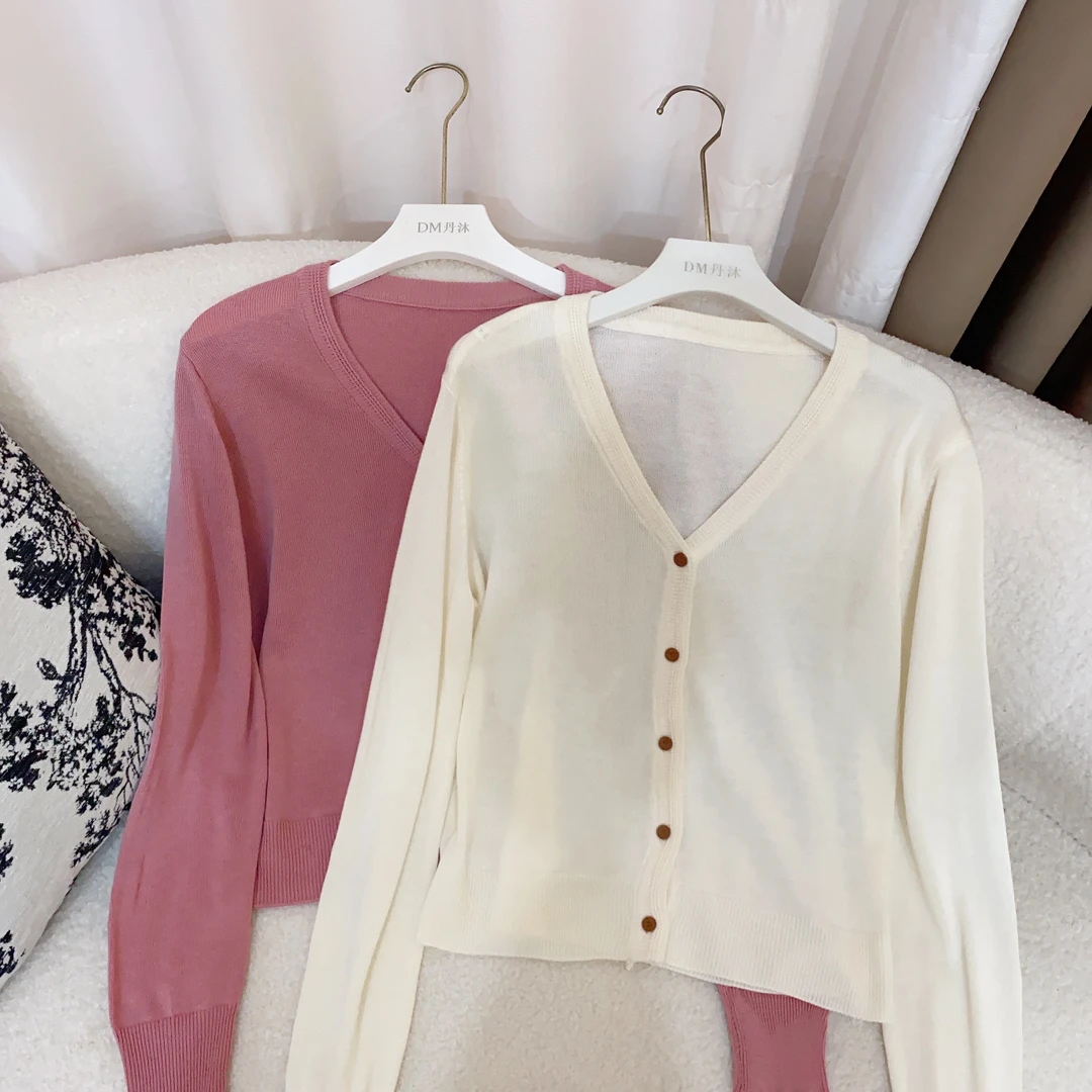 2025开春新款羊毛开衫气质显瘦显白软糯糯春天必备百搭小开衫