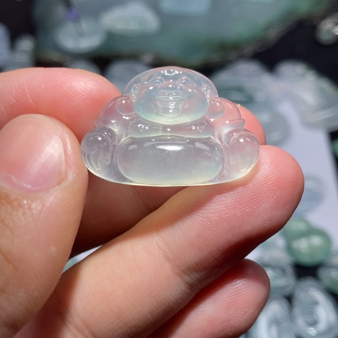 翡翠未镶嵌颈饰凯****子佛公