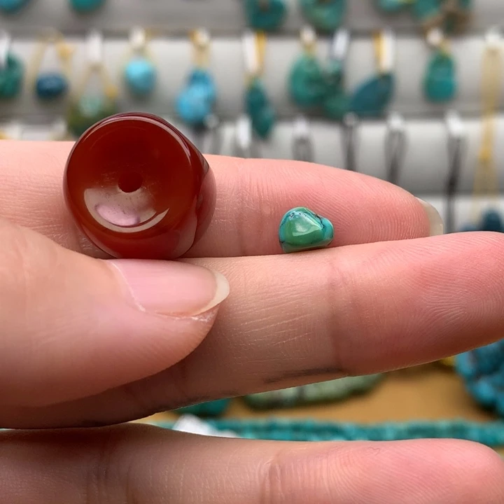 ****琳未镶嵌原矿玛瑙/玉髓