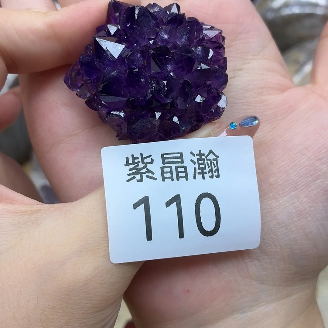 未镶嵌水晶大型摆件（非配饰）