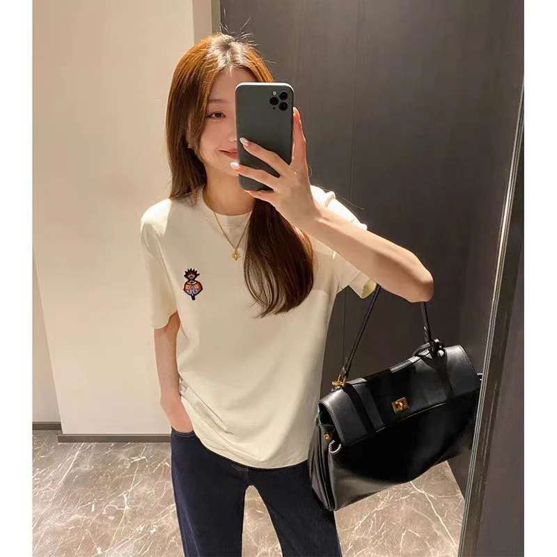 W-1040【禾】25春夏新款 圆领立体贴布短袖T恤女