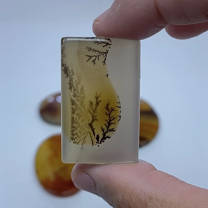玛瑙/玉髓未镶嵌珠宝半成品