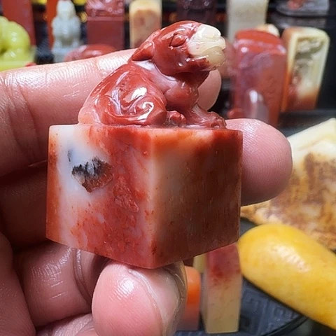 寿山石三彩芙蓉石