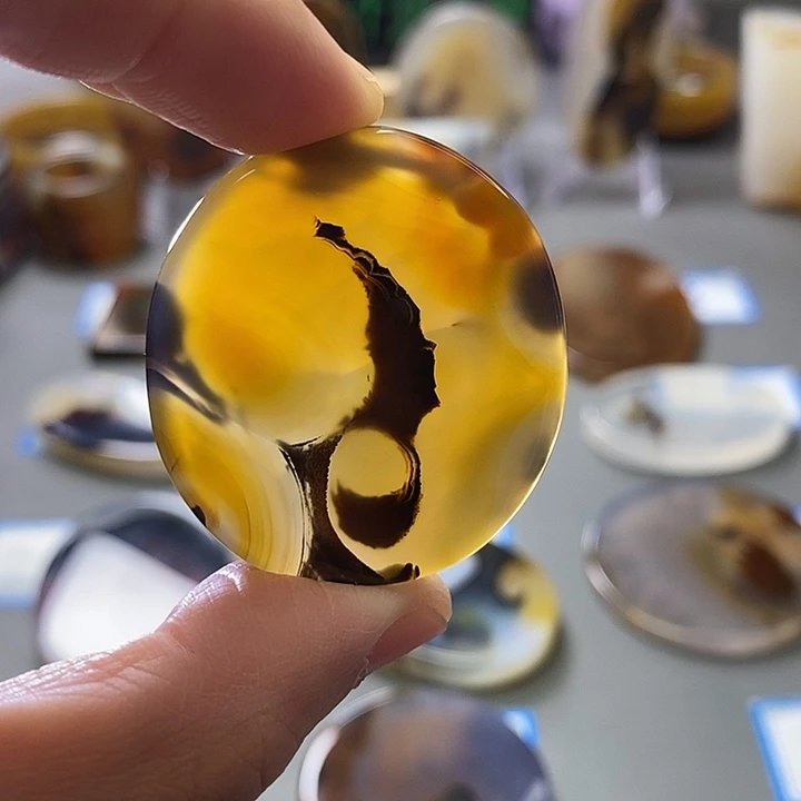 玛瑙/玉髓未镶嵌珠宝半成品43