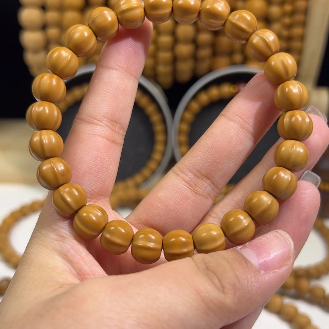 吊坠猴头核桃9+mm鲨鱼背全品无暇