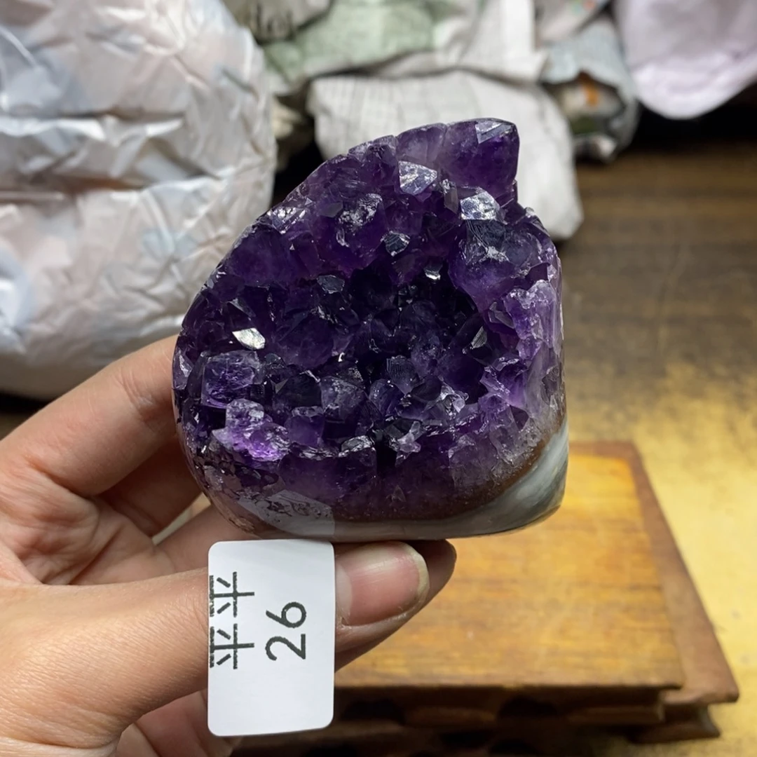 紫晶乌拉圭未镶嵌