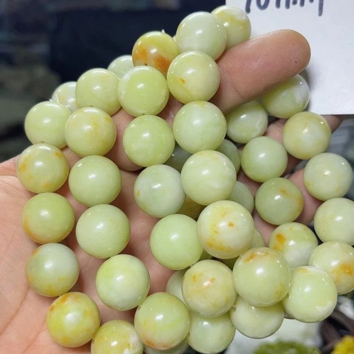 蛇纹石玉手串未镶嵌