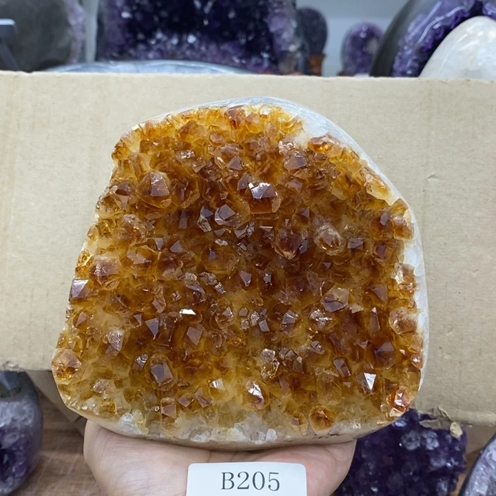 紫晶未镶嵌大型摆件（非配饰）