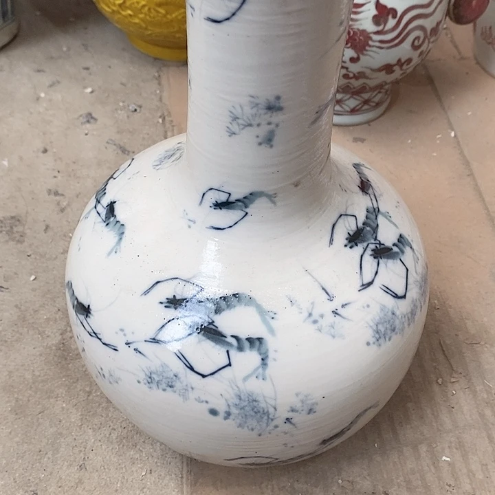 瓷片我也好可爱☺️？在干嘛