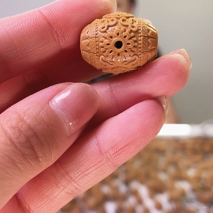 橄榄核吊坠橄榄核