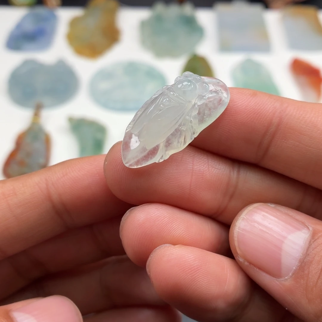 定制翡翠未镶嵌一鸣惊人