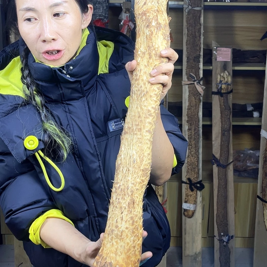 中国大陆3.9斤79厘米