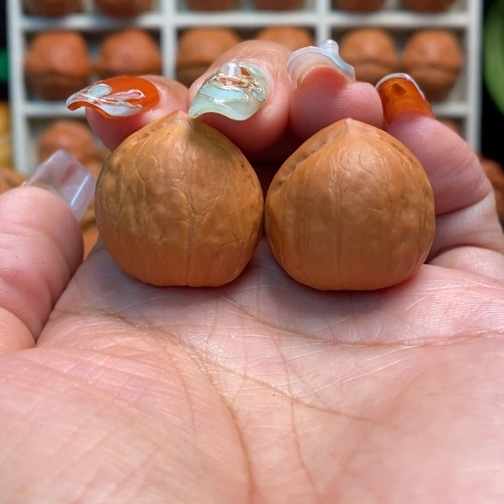 文玩核桃把件寿桃