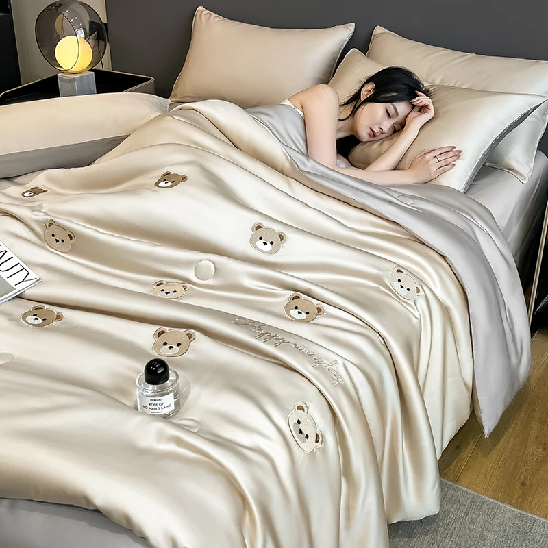 夏天冰丝夏凉被床上四件套夏季丝滑裸睡被子被芯床品床单人三件套
