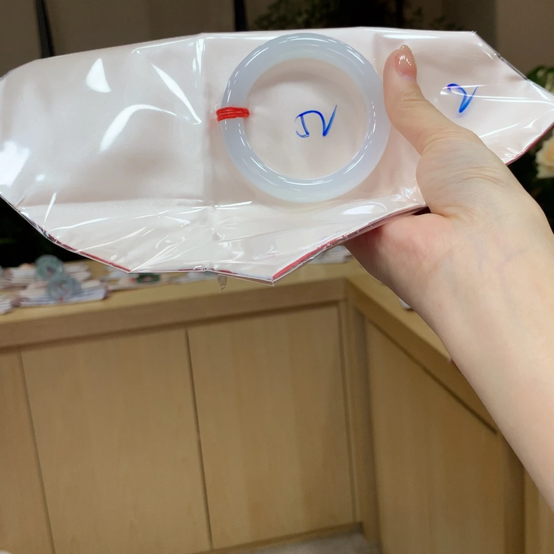 未镶嵌手镯翡翠不退不换