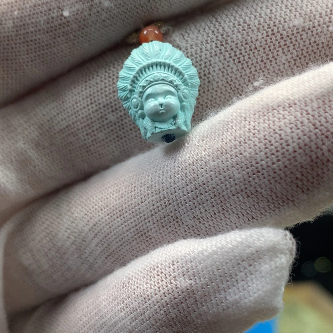 绿松石未镶嵌挂件