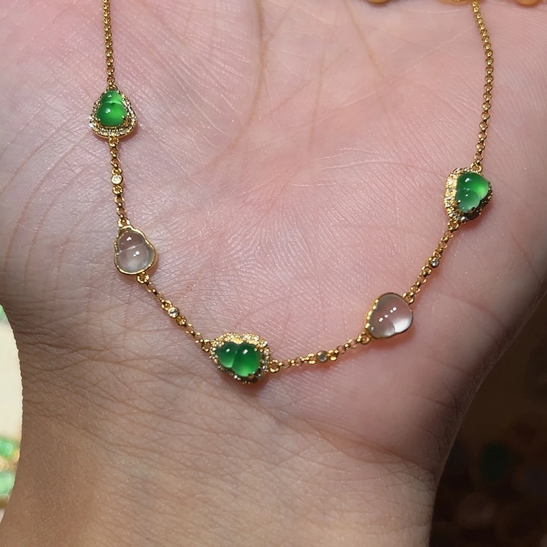 翡翠18K金镶嵌颈饰手链