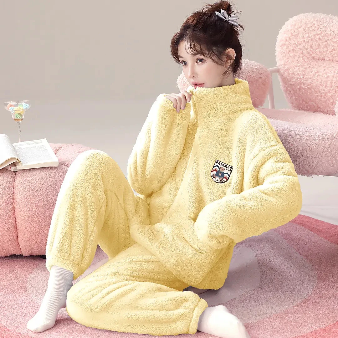 秋冬新款可外穿女士大码法兰绒家居服套装可外穿暖绒保暖睡衣