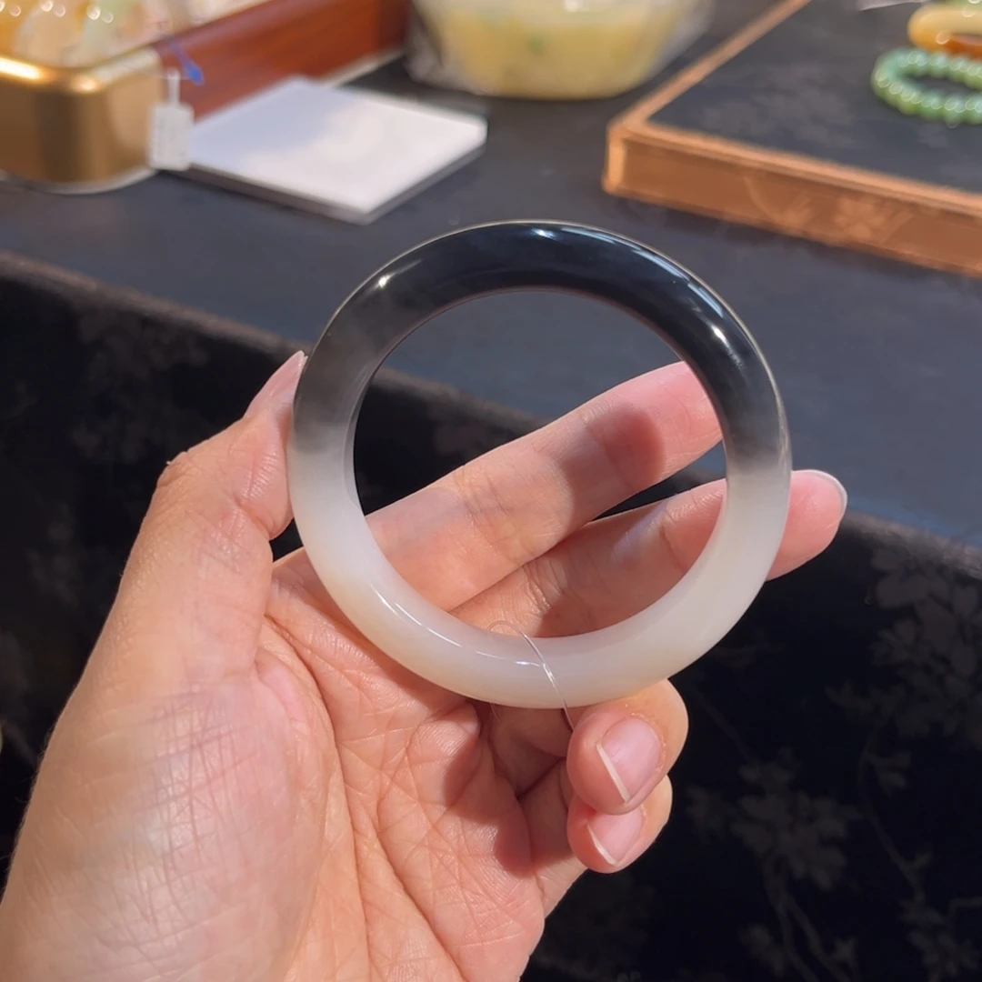 和田玉未镶嵌手镯  「紫粉白三色」D紫