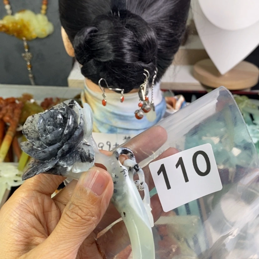 【闪购商品】岫玉发饰未镶嵌我***?